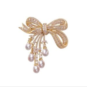 Gold Freshwater Pearl Bow Brooch